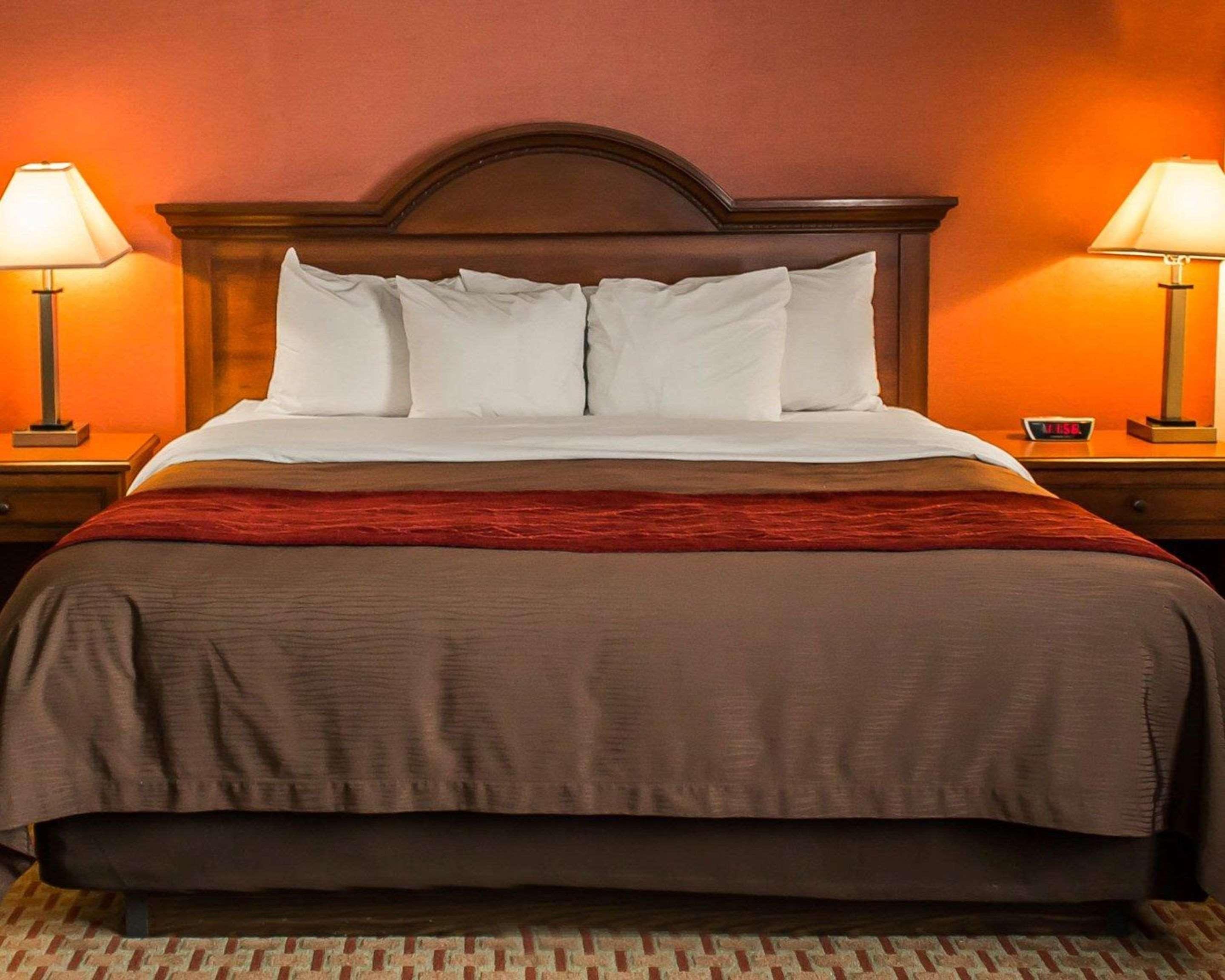 Quality Inn East Liverpool Eksteriør bilde