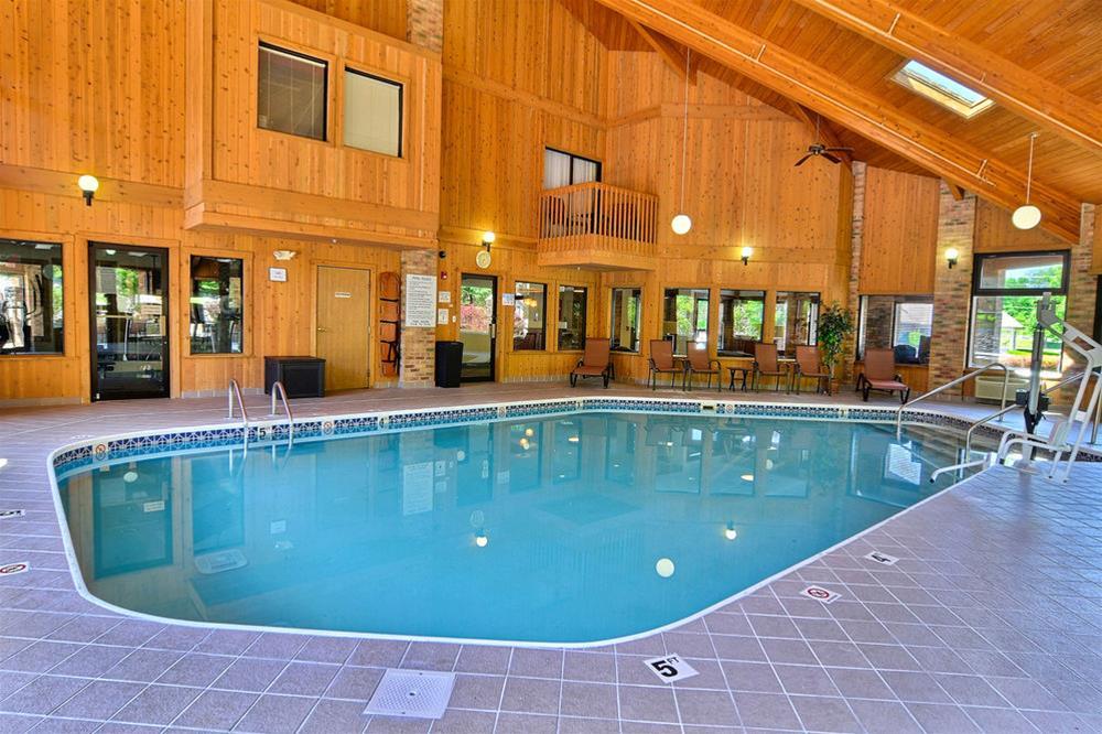 Quality Inn East Liverpool Eksteriør bilde